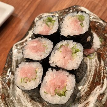 Asanebo - Yellowtail scallion roll - Sushi Bars Near Me - Studio City, California