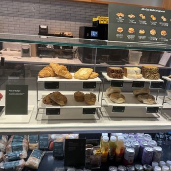 Starbucks - Pastries - Coffee & Tea Near Me - Marysville, Washington Starbucks - Pastries - Coffee & Tea Near Me - Marysville, Washington
