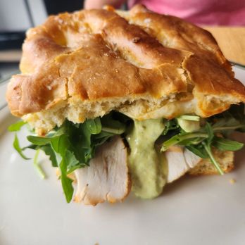 Housewife - Breakfast & Brunch Near Me - Grandview, Missouri Housewife - Breakfast & Brunch Near Me - Grandview, Missouri