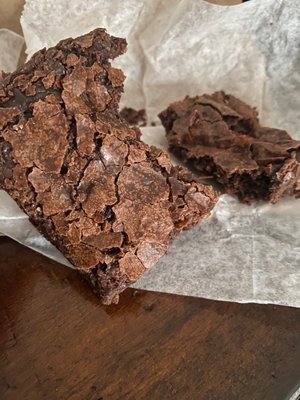 defloured: A Gluten Free Bakery by null