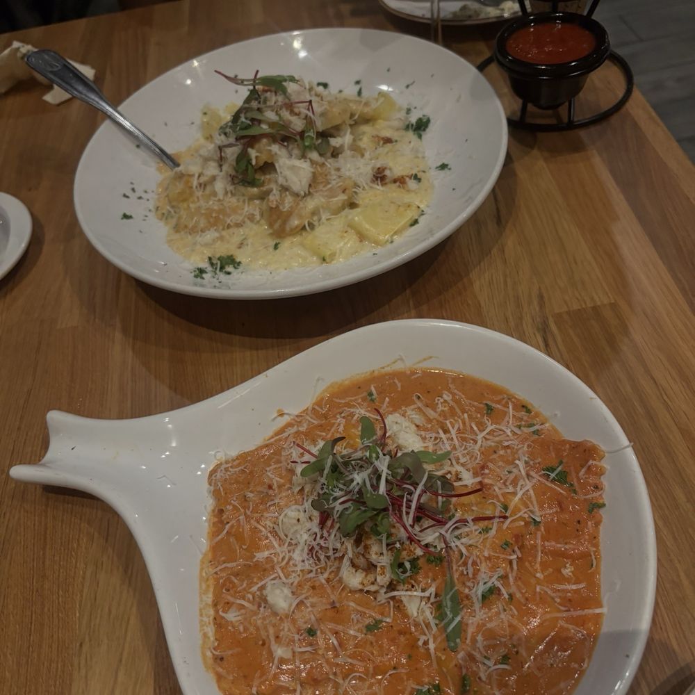 Valentino's Restaurant - Crab ravioli, and the chicken crab and shrimp pasta with old bay fettuccine sauce. - Diners Near Me - Baltimore, Maryland Valentino's Restaurant - Crab ravioli, and the chicken crab and shrimp pasta with old bay fettuccine sauce. - Diners Near Me - Baltimore, Maryland