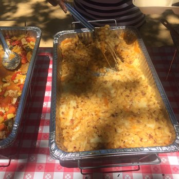Zuc's Frontyard Barbeque - Mac n cheese with or w/o bacon - Caterers Near Me Zuc's Frontyard Barbeque - Mac n cheese with or w/o bacon - Caterers Near Me