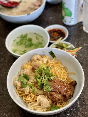 Thai Nghiep Ky Mi Gia by null