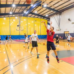 Mecca Basketball