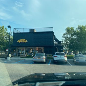 Bareburger - Plainview - Bareburger... horrendous service - New American Near Me - Plainview, New York