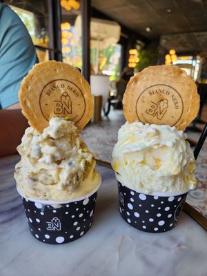 Bianco Nero Gelato by null