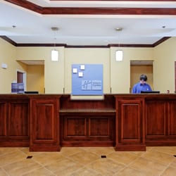 Holiday Inn Express & Suites Florence Northeast