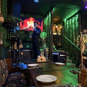 Farida - Nice live music by a talented violinist - Uzbek Near Me - New York, New York