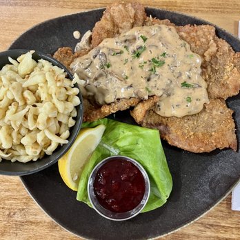 Ludwig's Biergarten - Jaeger Schnitzel - German Near Me - Mountain View, California