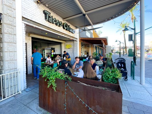 Tacos Chiwas by null