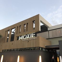 Photos For Moxie Kitchen And Cocktails Now Prati Italia Outside