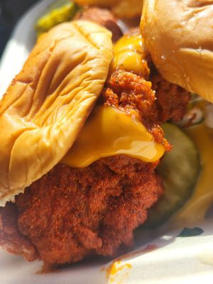 Dave's Hot Chicken by null