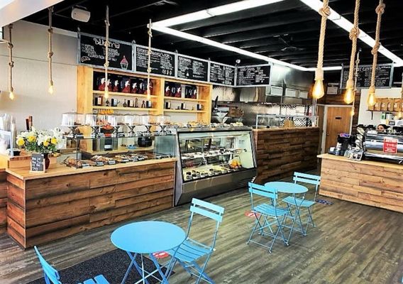 Plus Cafe by null