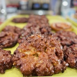 Master's Donuts - Apple fritters