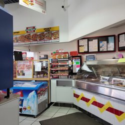 Moore's Hwy 129 Shell