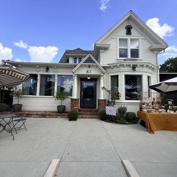 CedarHouse Coffee - Coffee & Tea Near Me - Orange, California