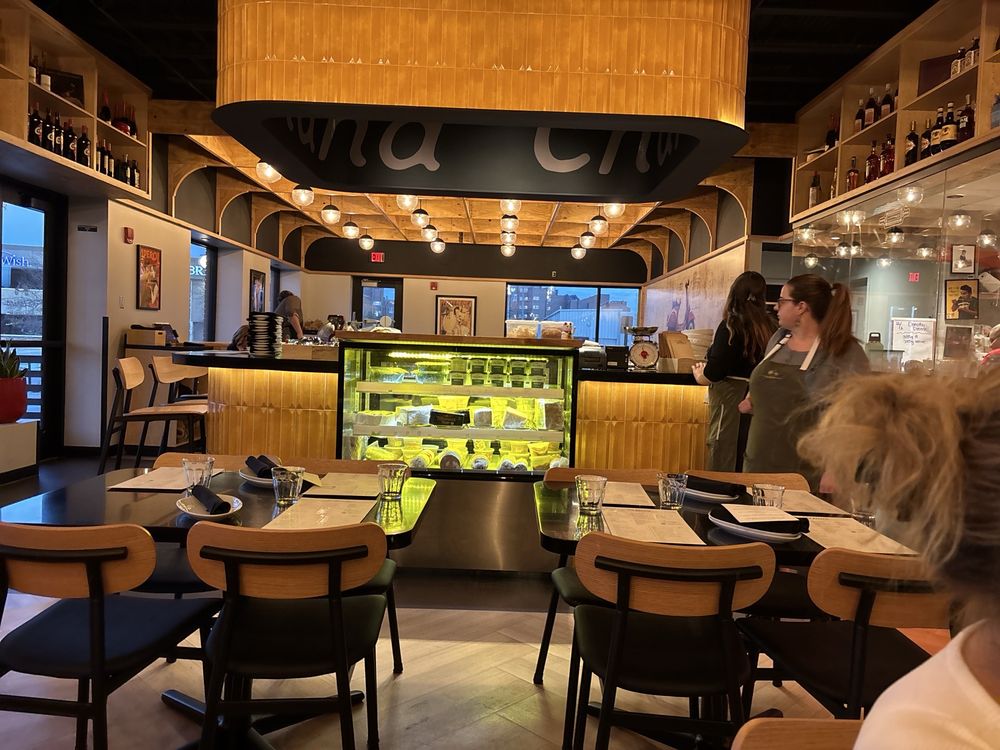 Via Farina Regency Landing