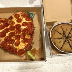 Papa Johns Pizza - Valentine's Day special heart shaped pizza with chocolate chip cookie.