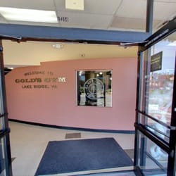 Gold's Massage - Golds Gym is in Dillingham Square Lake Ridge.