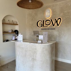 Glow Pilates Reformer