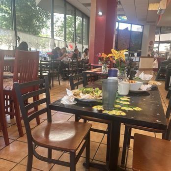 My Mom’s - Dining room - Breakfast & Brunch Near Me - Albuquerque, New Mexico
