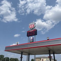 Garrison’s - Gas prices