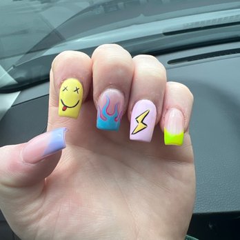 D & D Nails & Spa - Nail Salons Near Me - Puyallup, Washington D & D Nails & Spa - Nail Salons Near Me - Puyallup, Washington