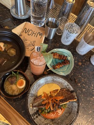 Bar Nohm by null