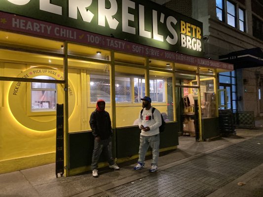 Jerrell's BETR BRGR by null