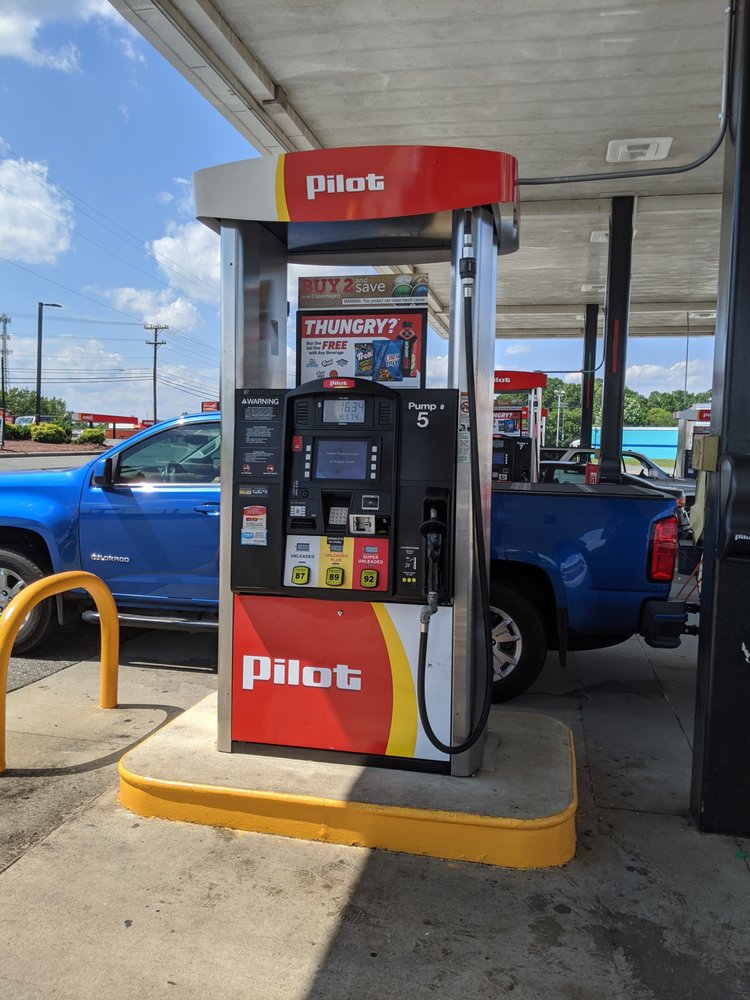 PILOT TRAVEL CENTER Updated July 2024 67 Photos & 15 Reviews 1044