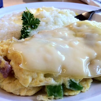 The Serving Spoon - The Cincinnati with Grits - Breakfast & Brunch Near Me - Inglewood, California