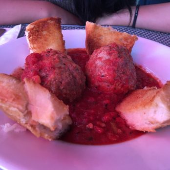 Pizzeria Uno - Balls of meat - Pizza Near Me - Chicago, Illinois