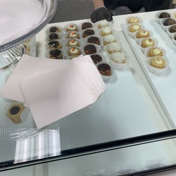 Butta Cakes - Butta Cakes - Bakeries Near Me - Scottsdale, Arizona Butta Cakes - Butta Cakes - Bakeries Near Me - Scottsdale, Arizona