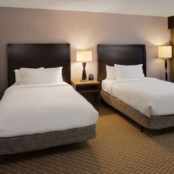 DoubleTree by Hilton Hotel Bristol South - Cadbury House - Guest room