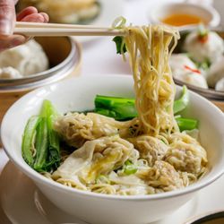 Chung Ying Cantonese Restaurant - Wonton Noodle Soup