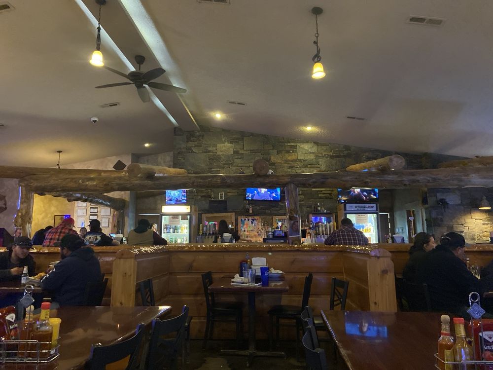 Outsider's Bar & Grill Logo