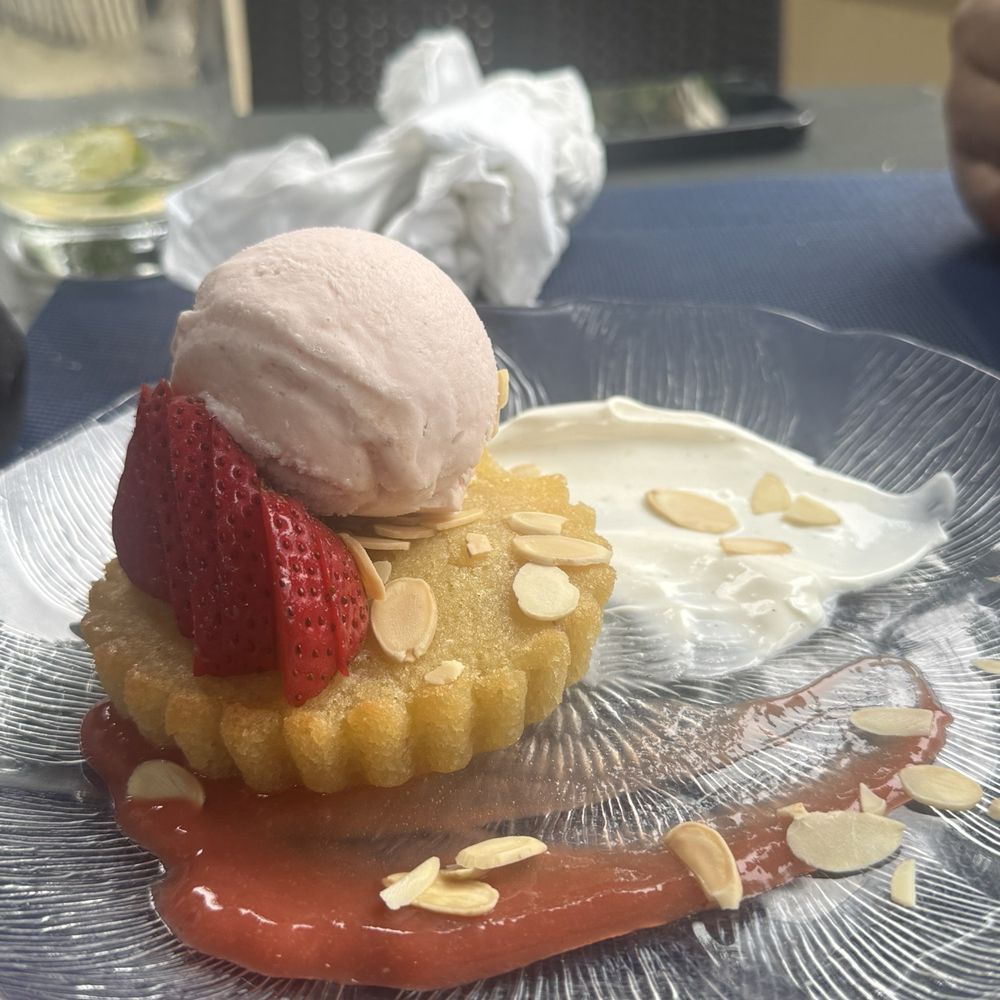 Etc Restaurant - Olive oil almond cake - who thought of this - WOW - New American Near Me - Nashville, Tennessee Etc Restaurant - Olive oil almond cake - who thought of this - WOW - New American Near Me - Nashville, Tennessee