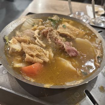 Boiling Point - #4 Beef Hot Soup - Taiwanese Near Me - Irvine, California