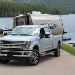 Out West Campers and Rigs