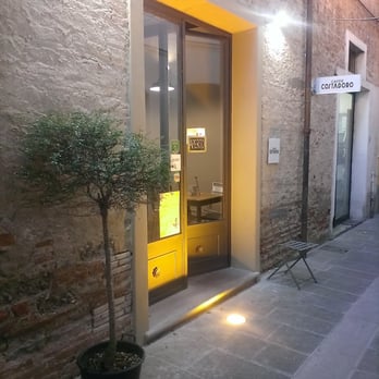 Victoria Cake - Desserts Near Me - Empoli, FI