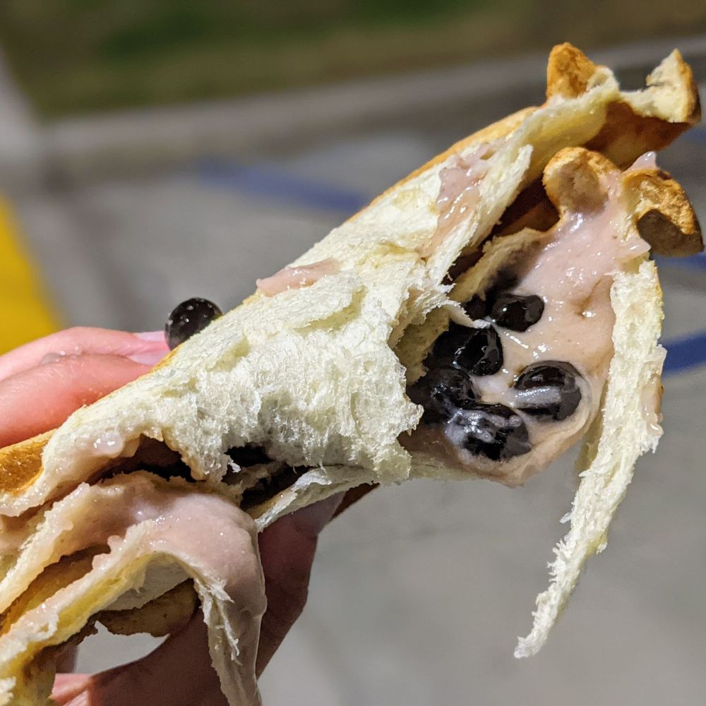 Chami Tea Bar - Boba Taro Toast Pocket | Instagram: @telephonesmoothie - Bubble Tea Near Me - Whittier, California