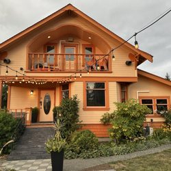 The Mahle House Restaurant - Outside - IG @bougiefoodieboi