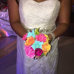 Luvvit's Garden - My Best Friends fiesta themed wedding