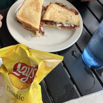 The Big Rig 2 - BLT - Diners Near Me - Deland, Florida