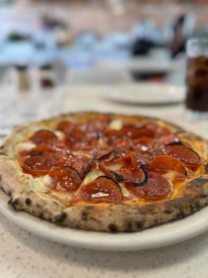 Del Lusso Pizza by null
