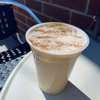 Jitters Cafe - London Fog Tea Latte - Coffee & Tea Near Me - Pittsburgh, Pennsylvania