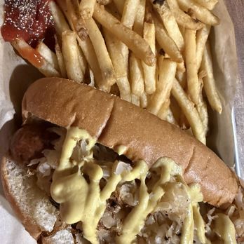 Lonigan's - Gorgeous and delicious - Karaoke Near Me - Estes Park, Colorado