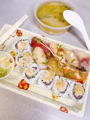 Kizuna Sushi & Ramen by null
