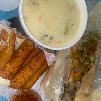 Donald's Famous Hot Dogs - Italian Beef Sandwich Mozzarella Cheese Sticks Cream of Broccoli Soup - Hot Dogs Near Me - Chicago, Illinois