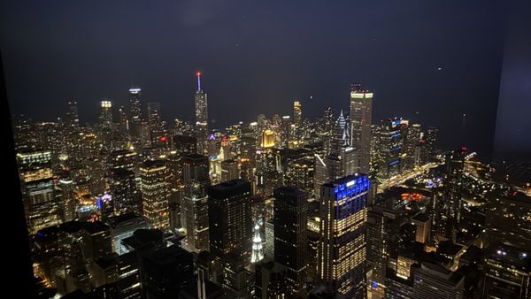 Willis Tower by null